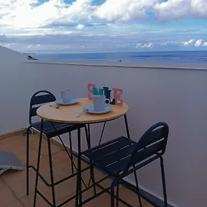 Appartement Cibuqueira Numero 8 , Centre Ville, Vue Sur Mer, A Pied, Le Moule
